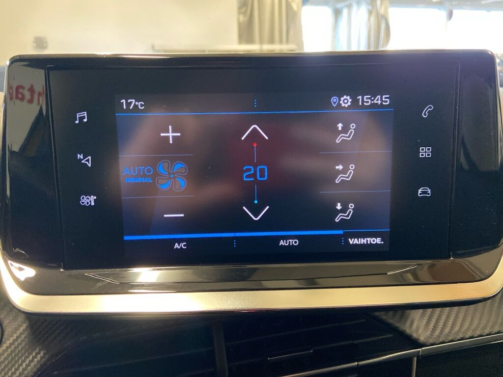 Peugeot 208 2021 Keltainen