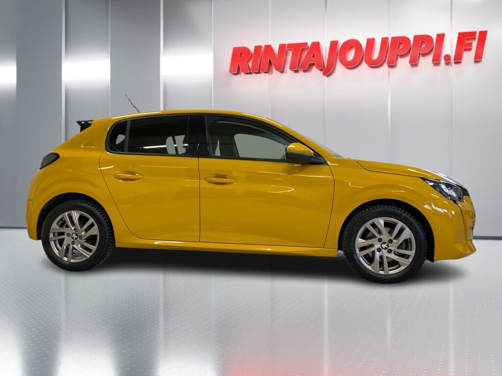Peugeot 208 2021 Keltainen