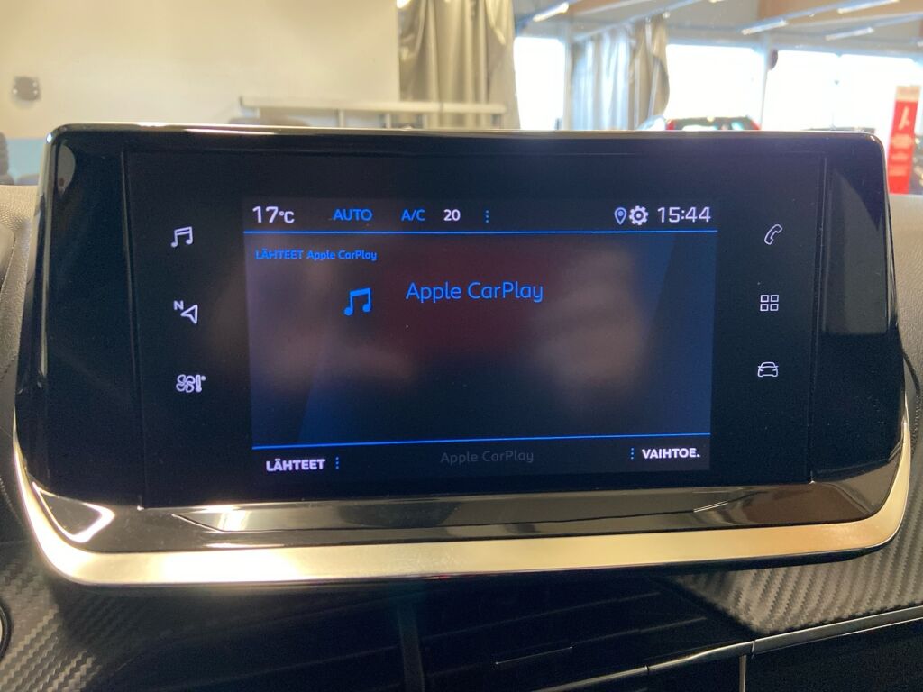 Peugeot 208 2021 Keltainen