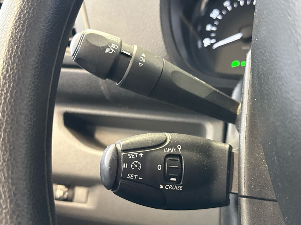 Toyota Proace Verso 2021 Valkoinen