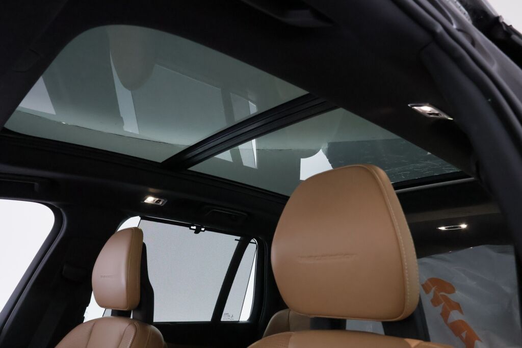 Volvo XC90 2015 Musta