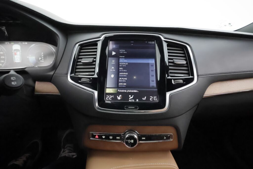 Volvo XC90 2015 Musta