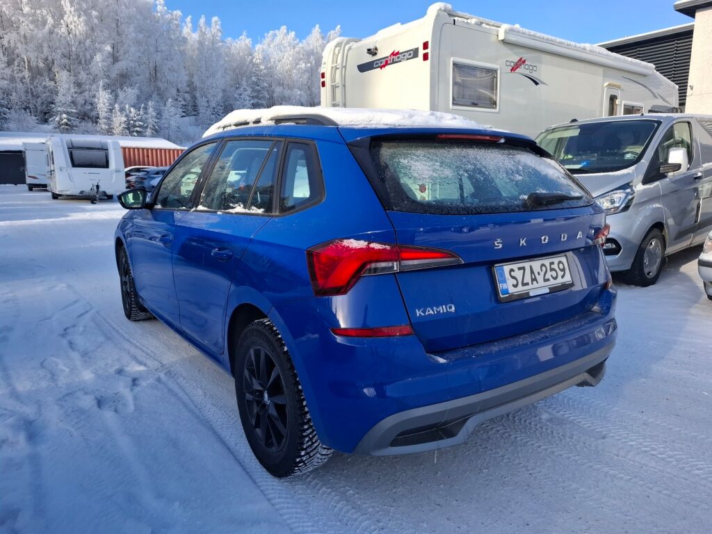 Skoda Kamiq 2021 Sininen