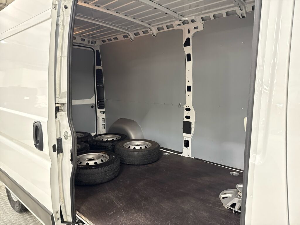 Citroen Jumper 2023 Valkoinen