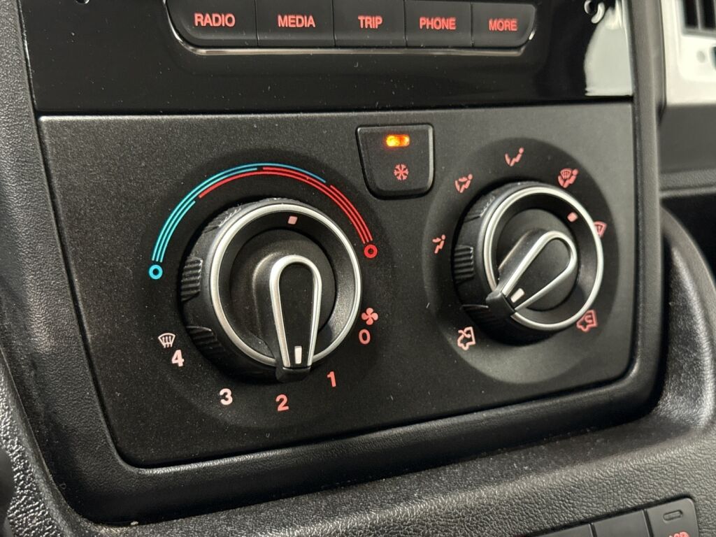 Citroen Jumper 2023 Valkoinen