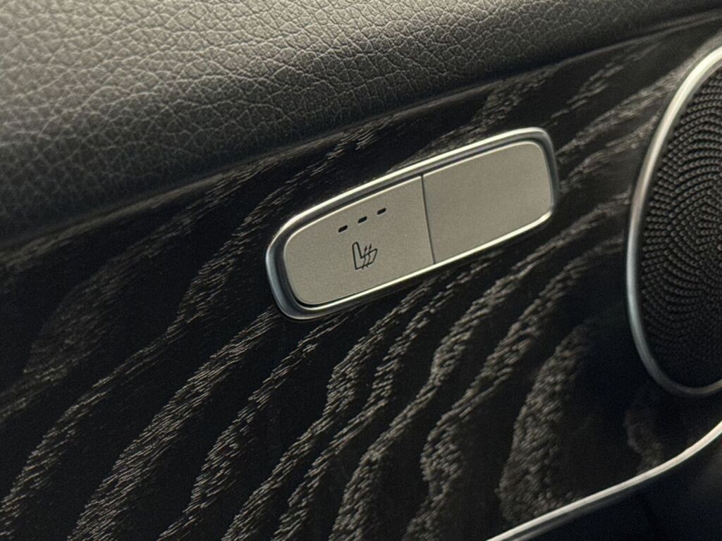 Mercedes-Benz GLC 2021 Valkoinen