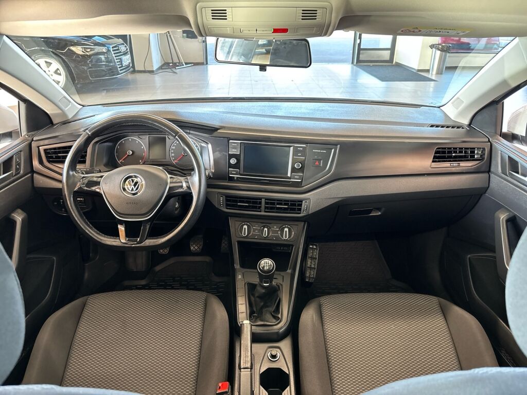 Volkswagen Polo 2021 Valkoinen