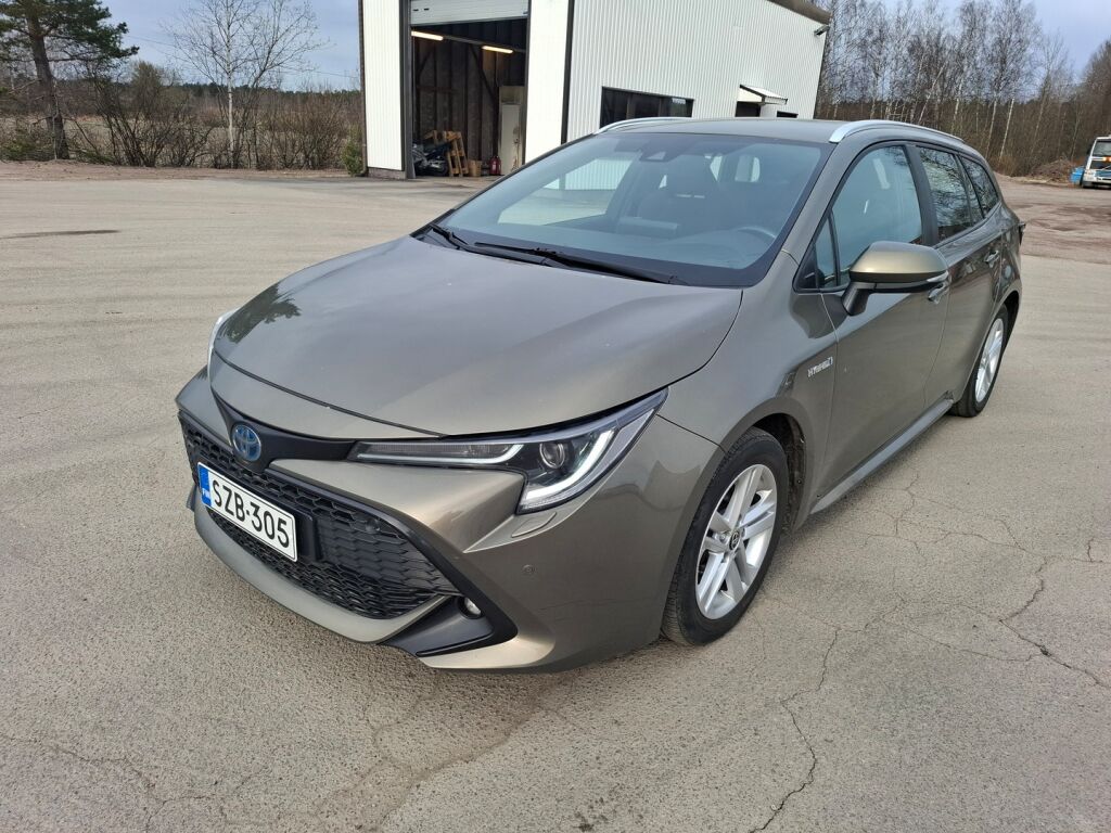 Toyota Corolla 2021 Ruskea (beige)