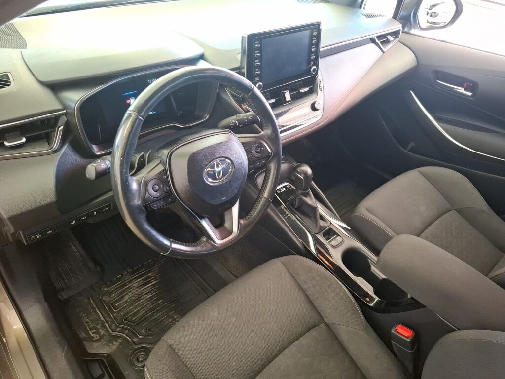Toyota Corolla 2021 Ruskea (beige)