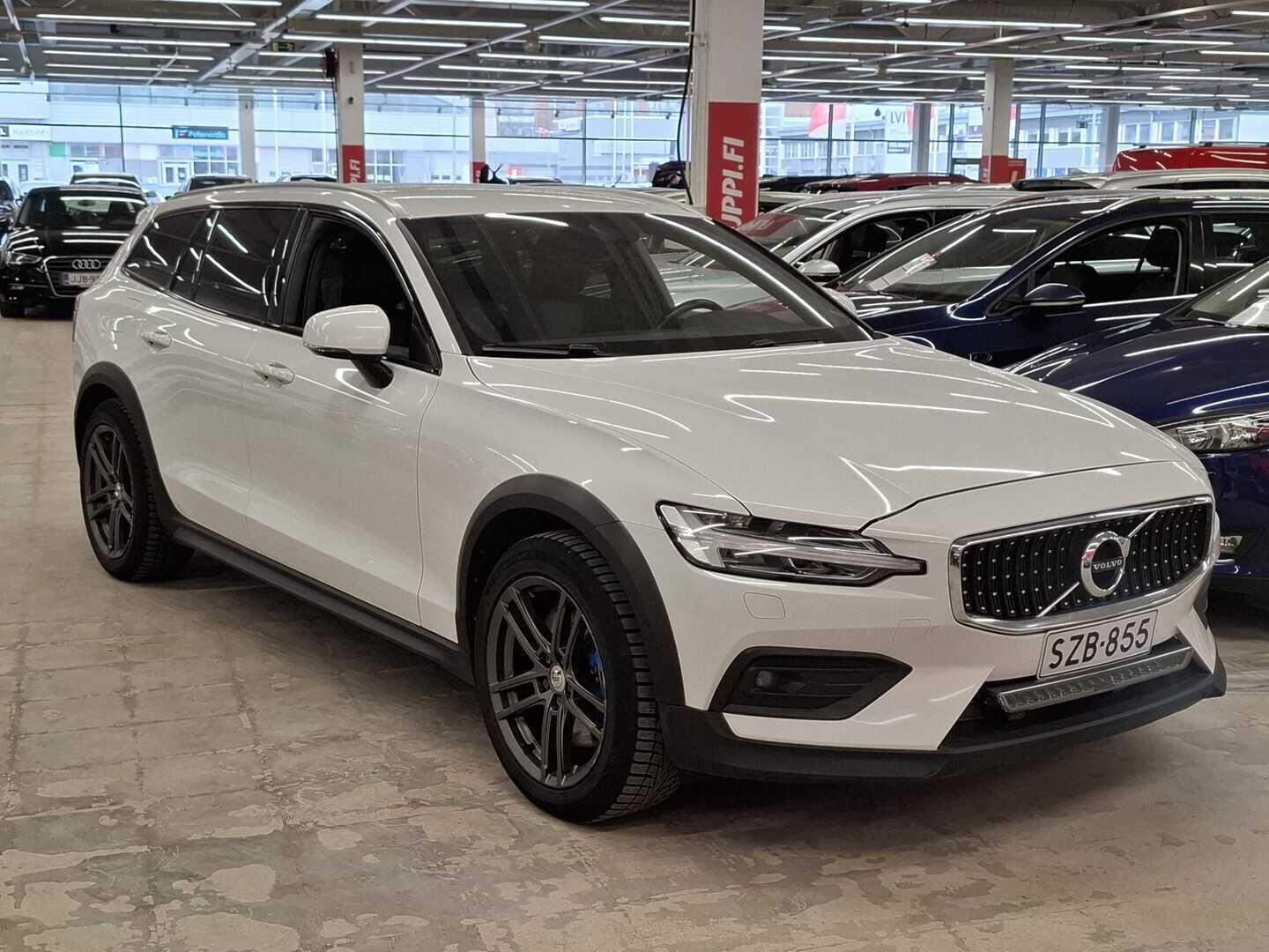 Volvo V60 Cross Country