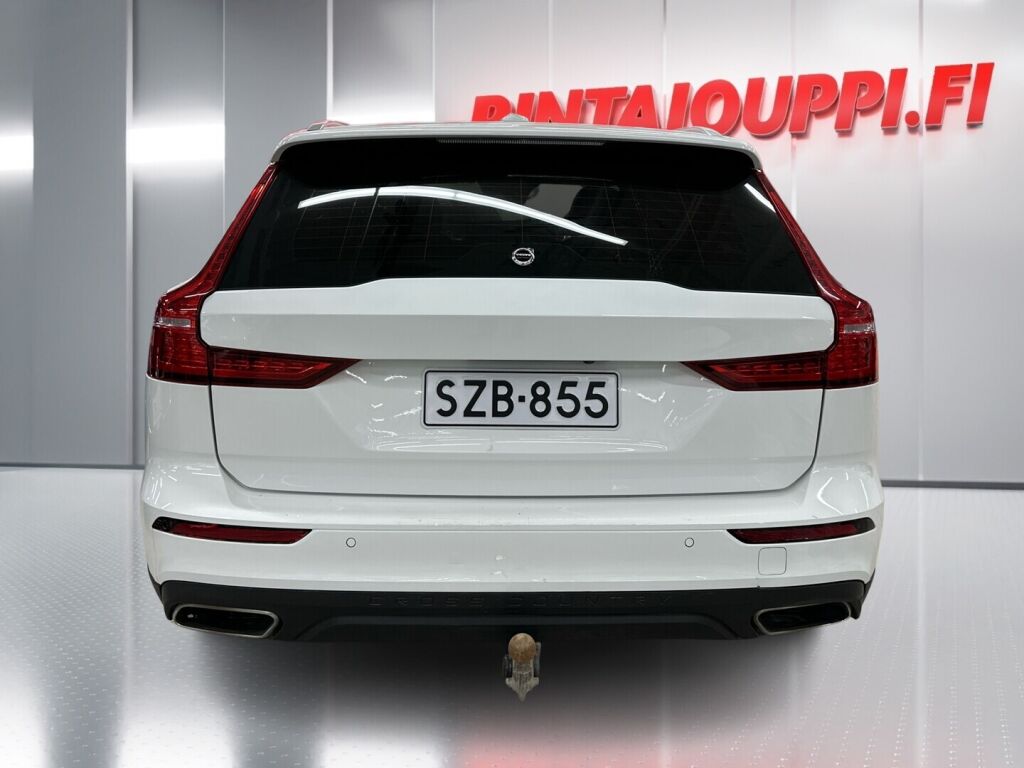 Volvo V60 Cross Country 2020 Valkoinen