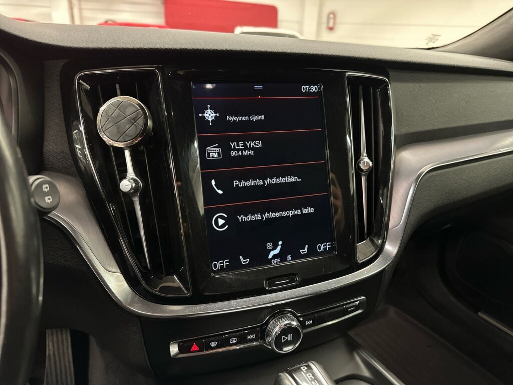 Volvo V60 Cross Country 2020 Valkoinen