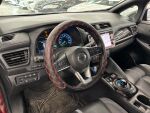 Nissan Leaf 2021 Punainen