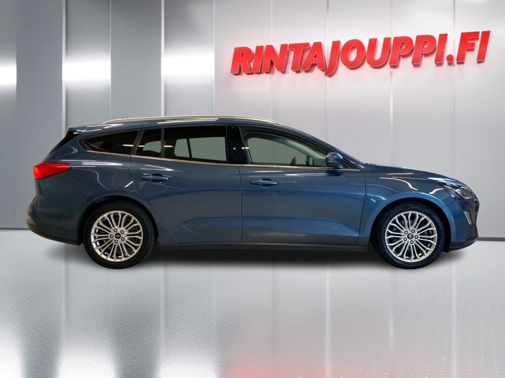 Ford Focus 2020 Sininen