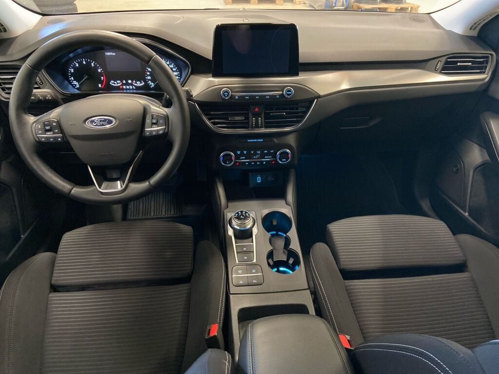 Ford Focus 2020 Sininen