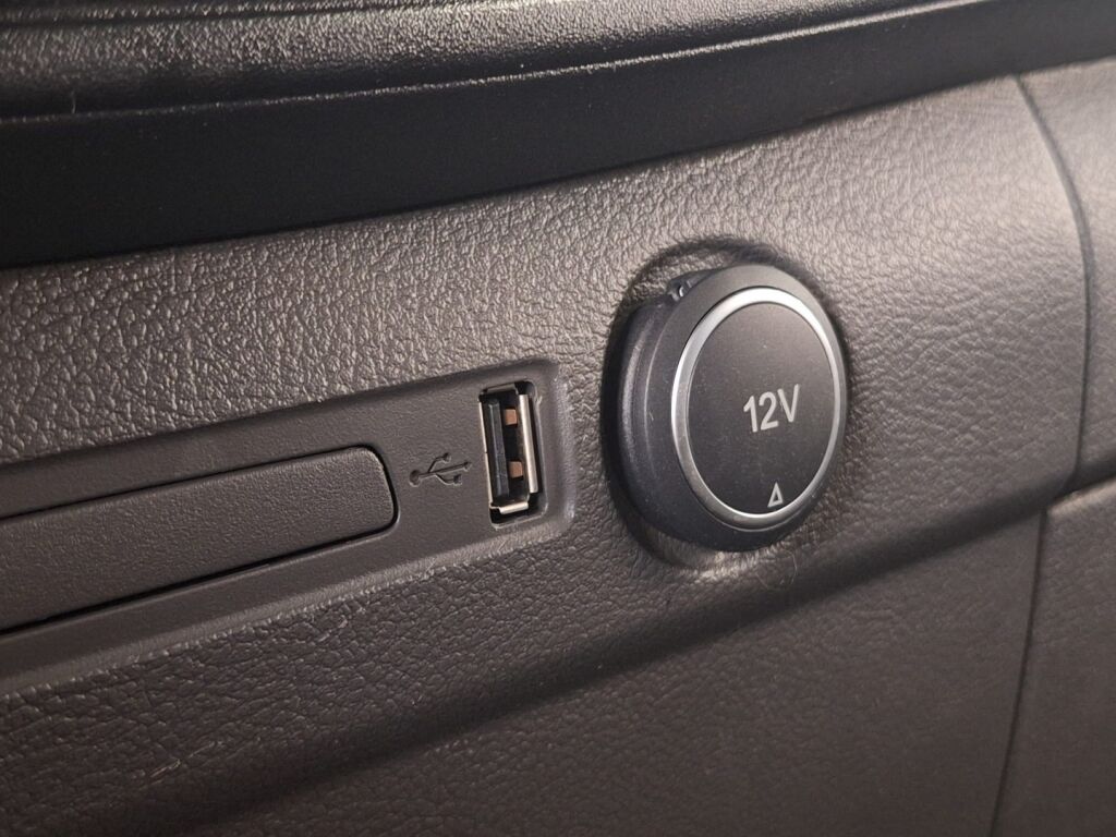 Ford Transit Custom 2020 Valkoinen