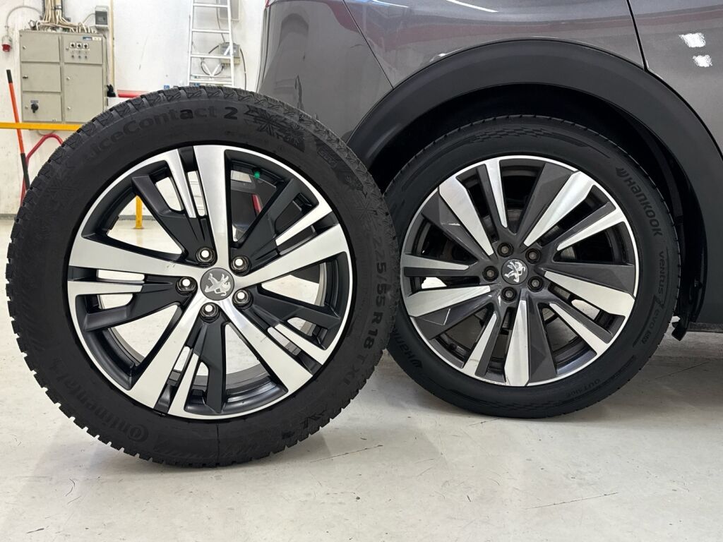 Peugeot 3008 2020 Harmaa