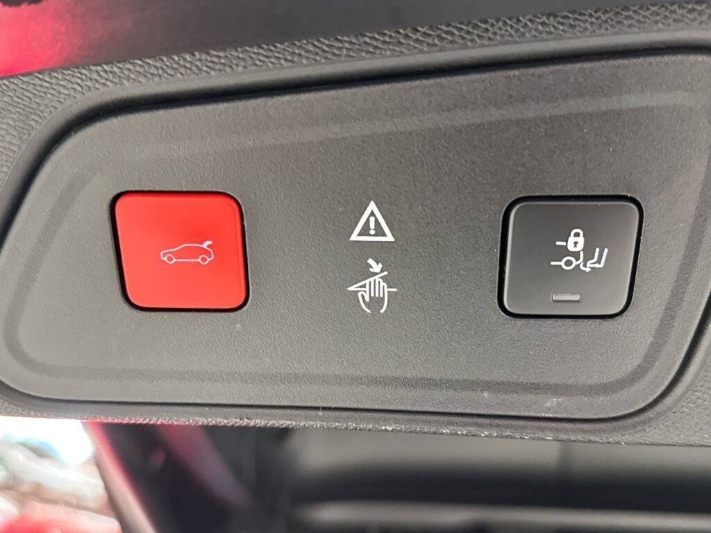 Peugeot 3008 2020 Harmaa