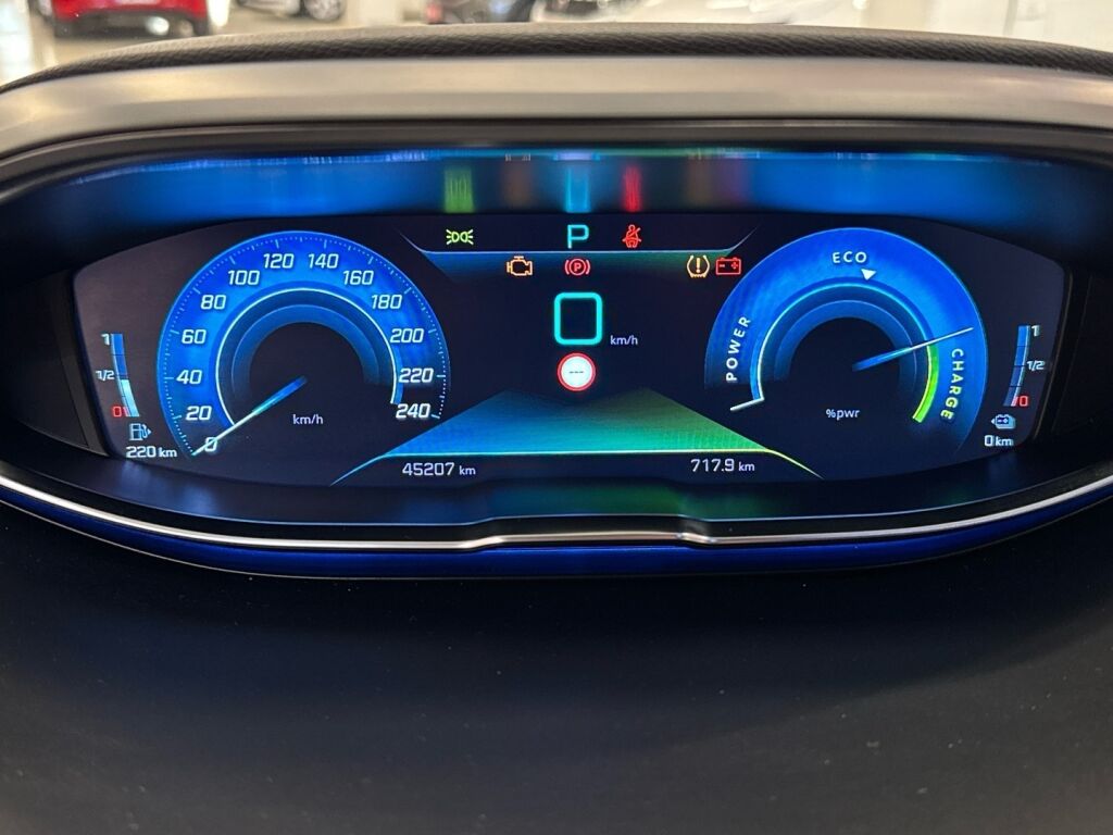 Peugeot 3008 2020 Harmaa