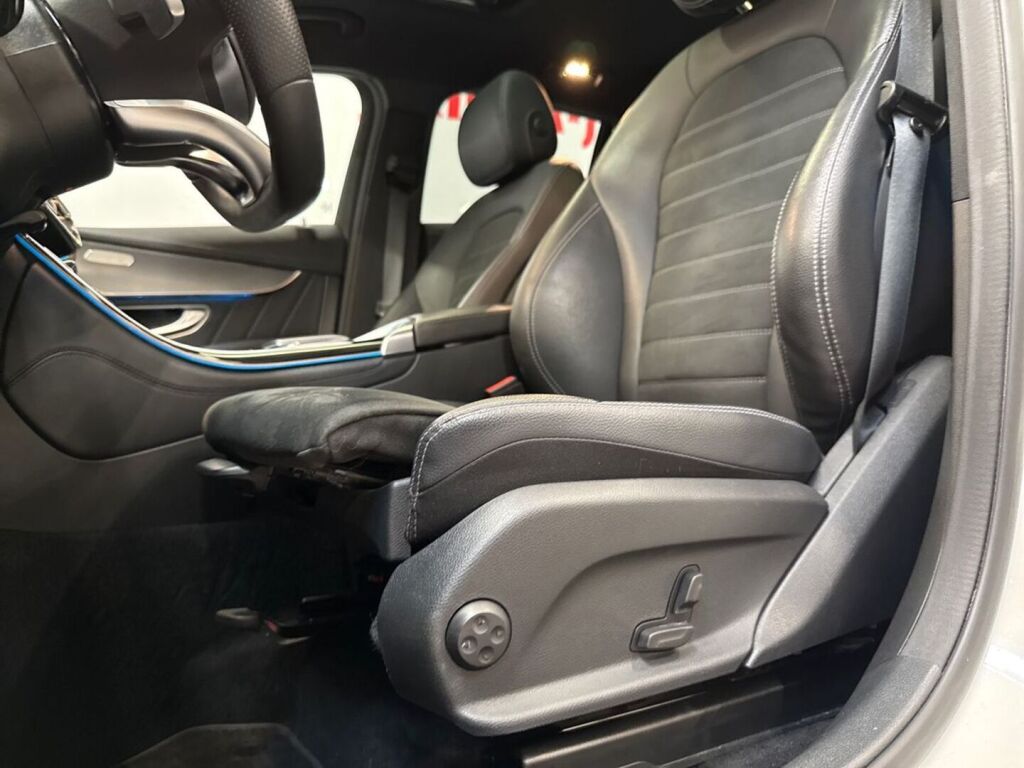 Mercedes-Benz EQC 2021 Valkoinen