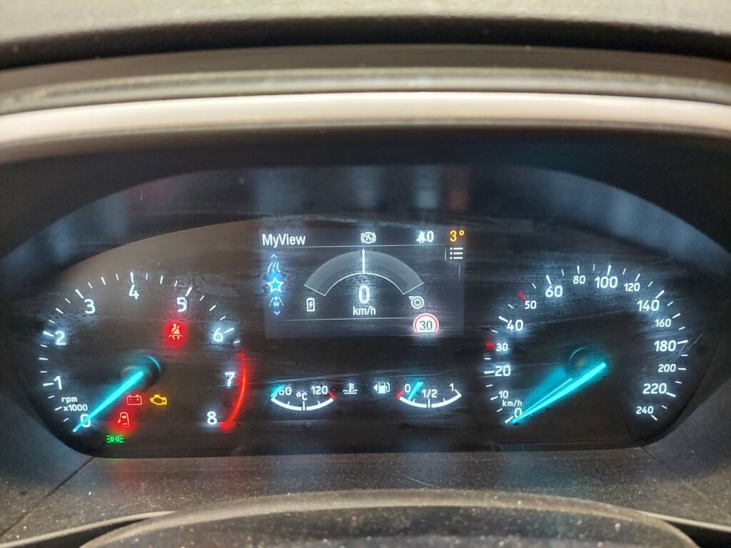 Ford Focus 2021 Harmaa