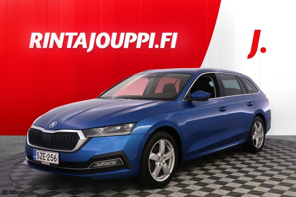 Skoda Octavia 2022 Sininen