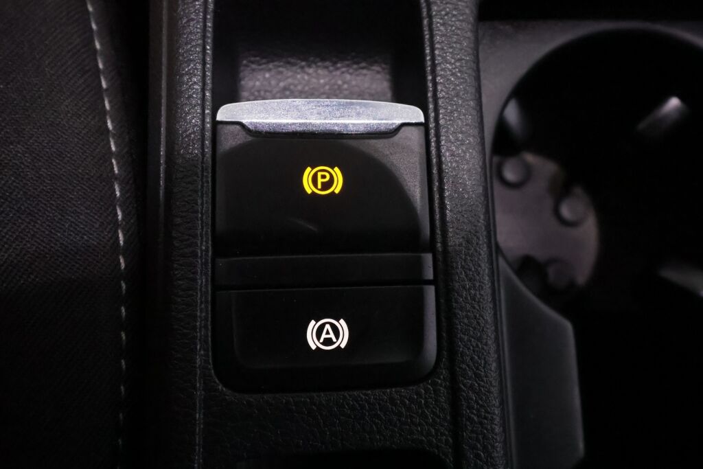 Skoda Octavia 2022 Sininen