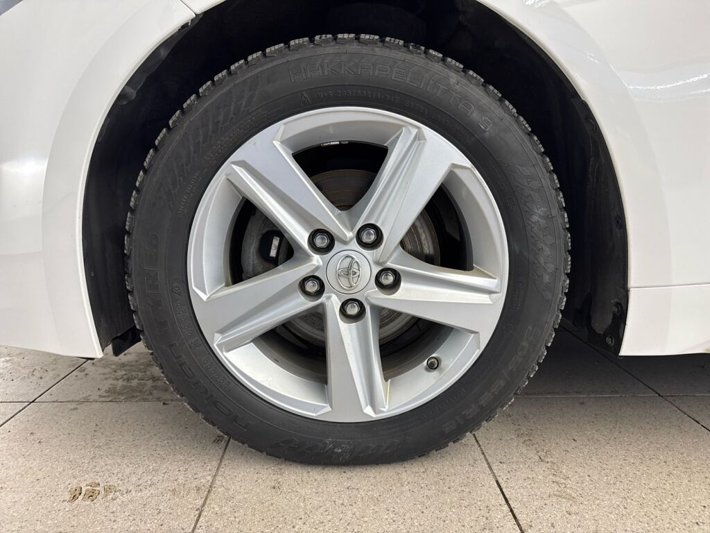 Toyota Corolla 2021 Valkoinen