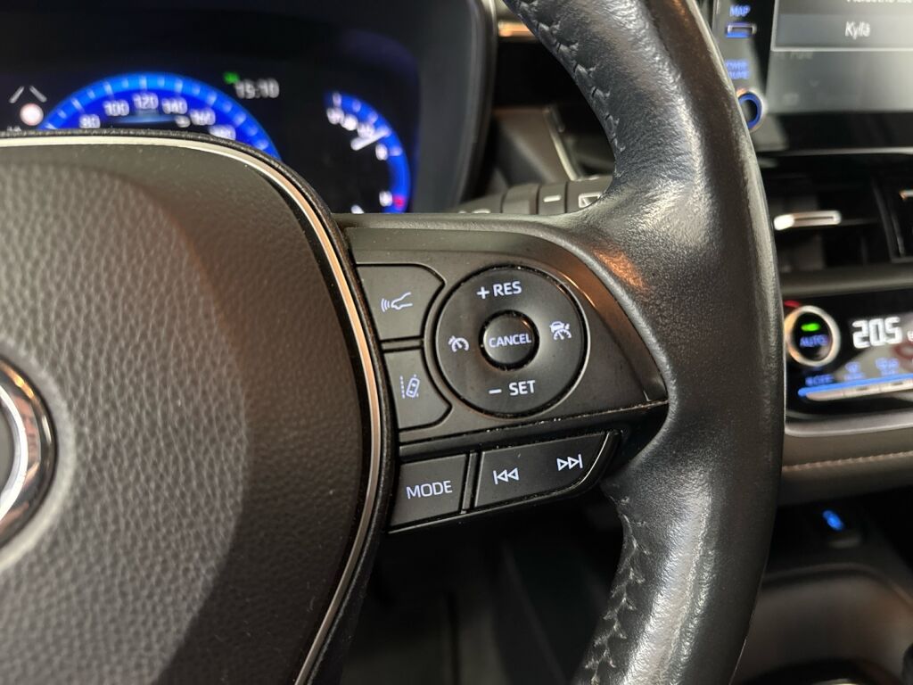 Toyota Corolla 2021 Valkoinen