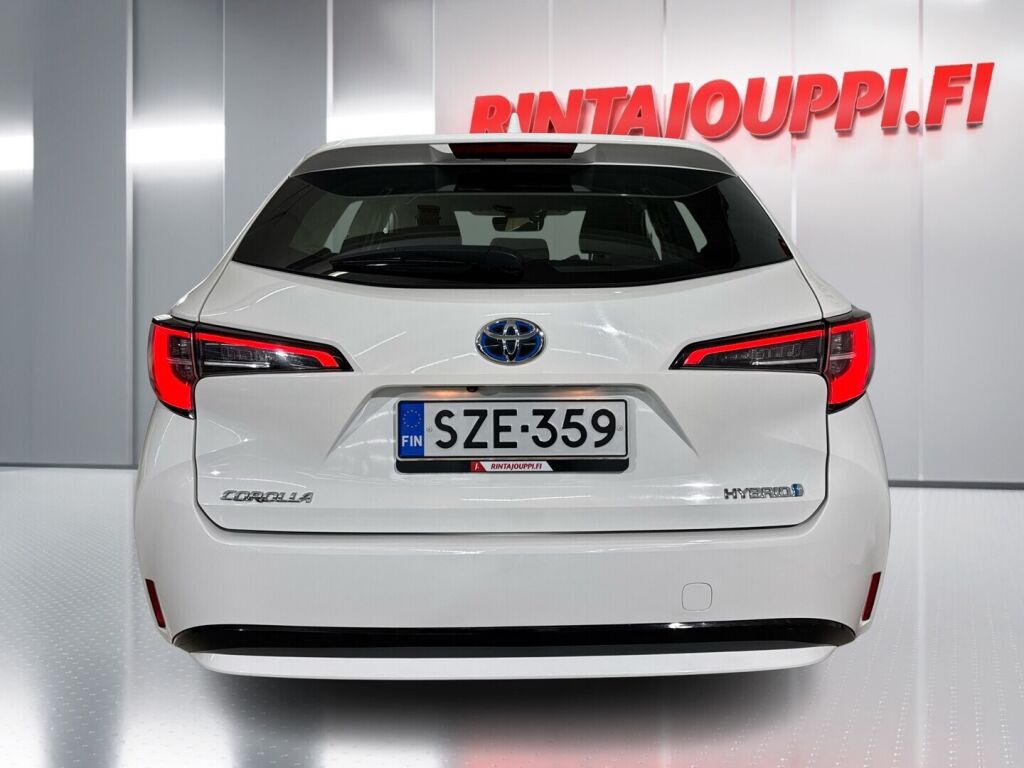 Toyota Corolla 2021 Valkoinen