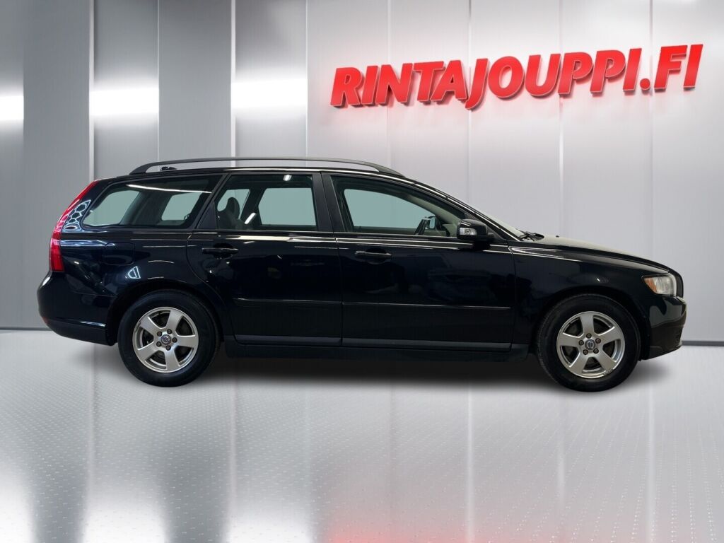 Volvo V50 2007 Musta
