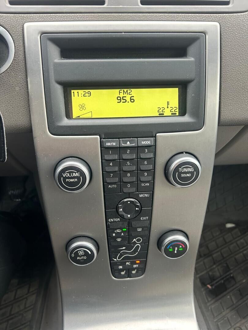 Volvo V50 2007 Musta