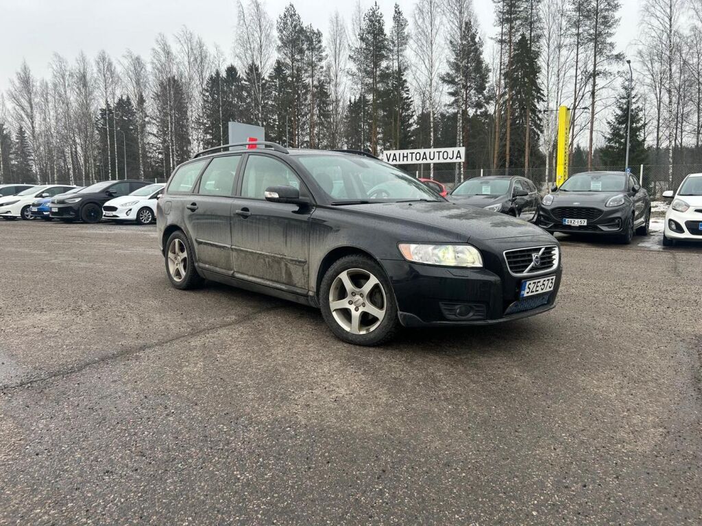 Volvo V50 2007 Musta