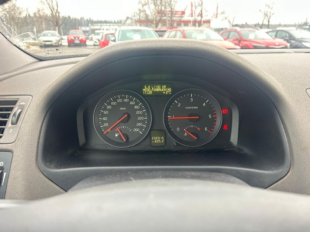 Volvo V50 2007 Musta