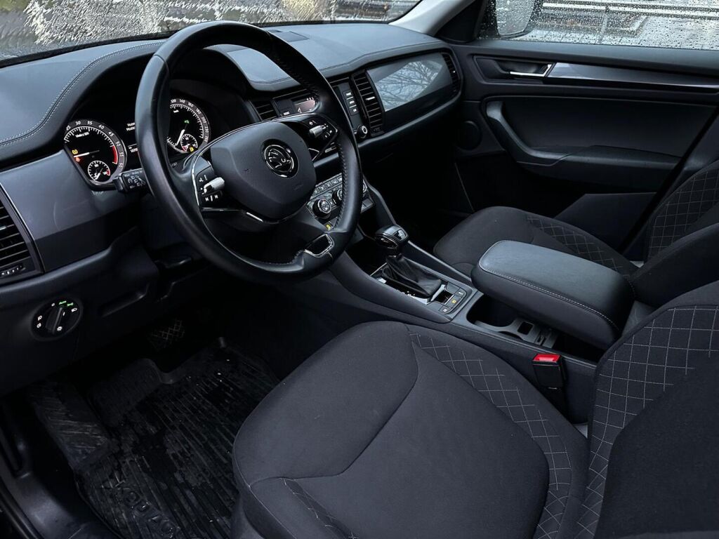 Skoda Kodiaq 2022 Musta