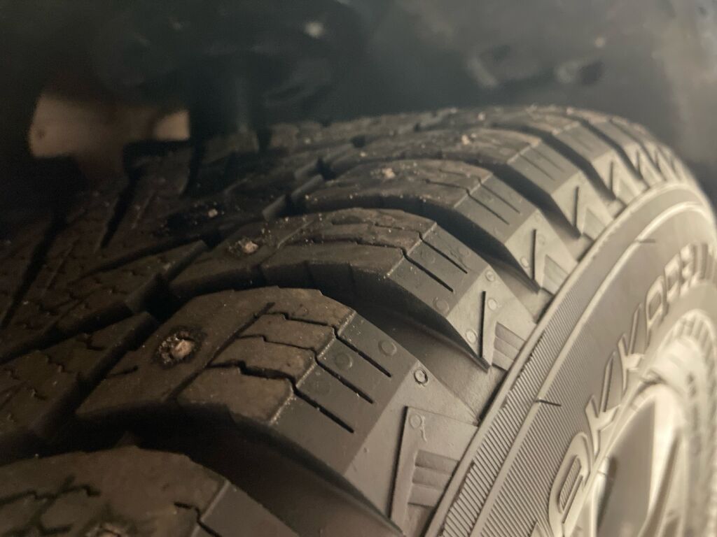 Peugeot 2008 2021 Oranssi