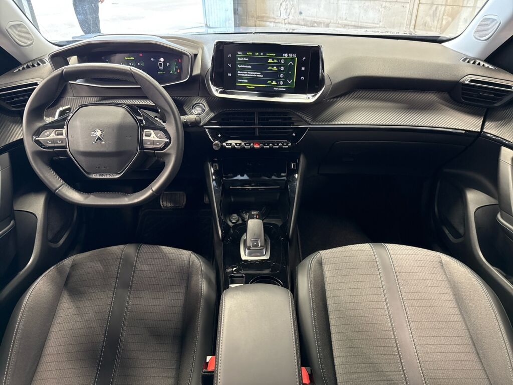 Peugeot 2008 2022 Harmaa