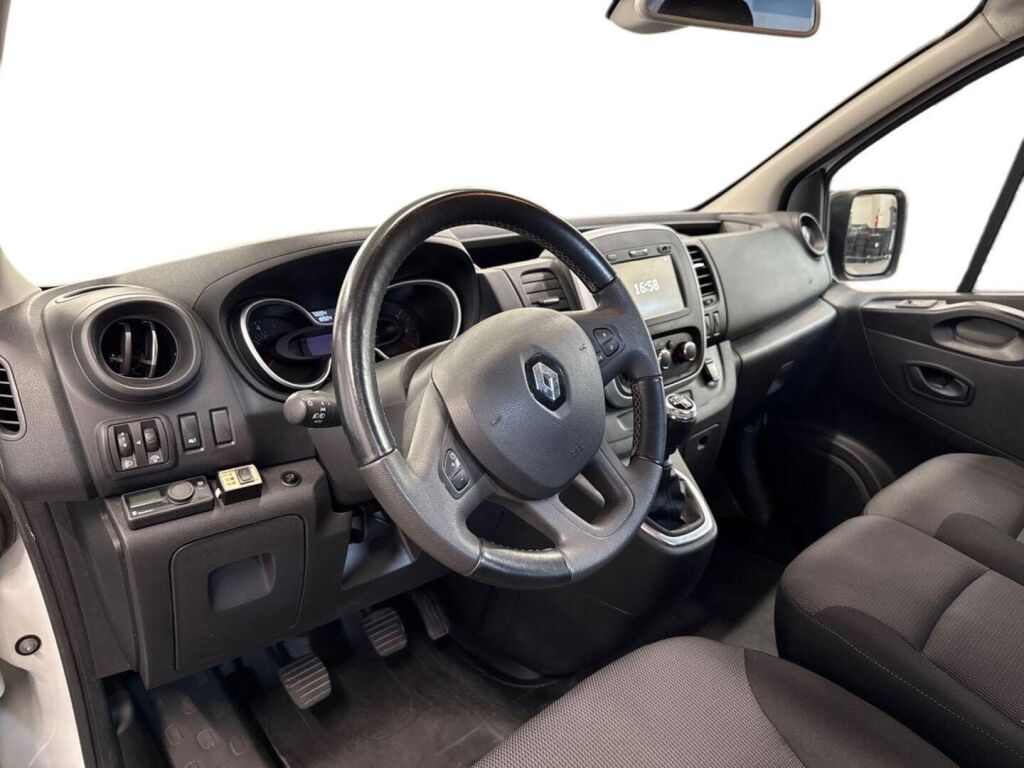 Renault Trafic 2022 Valkoinen