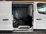Nissan NV300 2021 Valkoinen