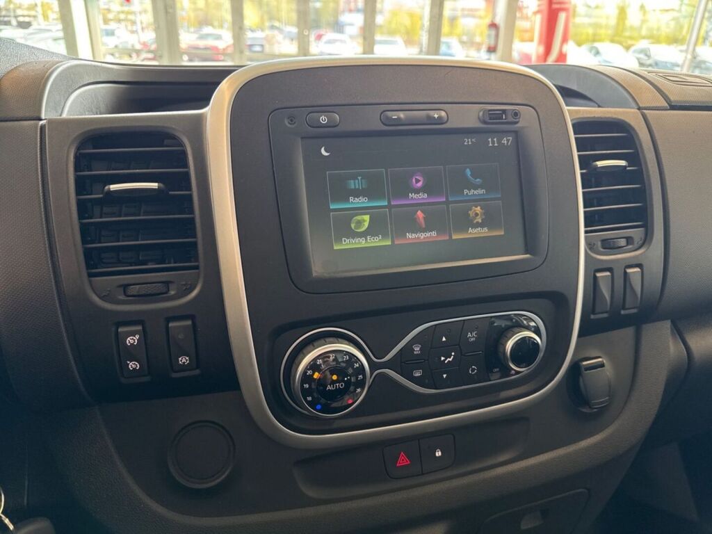 Nissan NV300 2021 Valkoinen