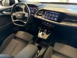 Audi Q4 e-tron 2022 Musta