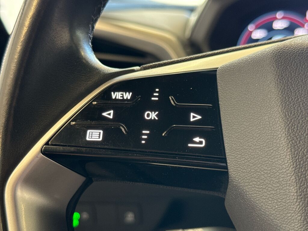 Audi Q4 e-tron 2022 Musta