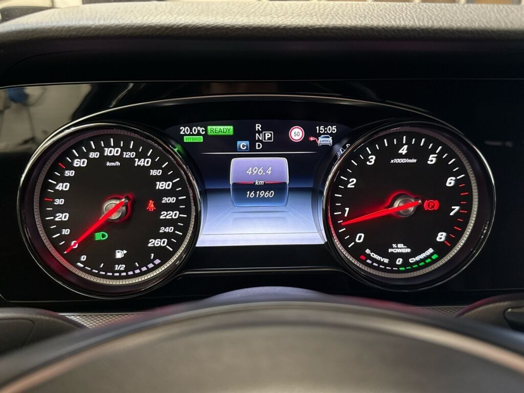 Mercedes-Benz E 2017 Harmaa