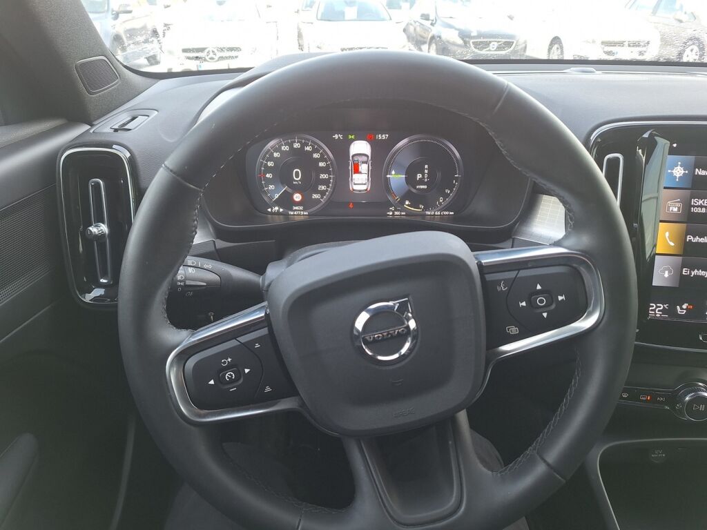 Volvo XC40 2022 Harmaa