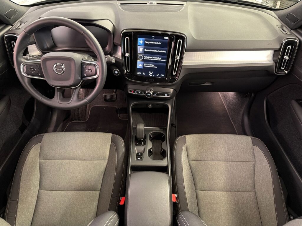 Volvo XC40 2022 Harmaa