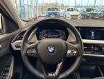 BMW 118 2022 Musta