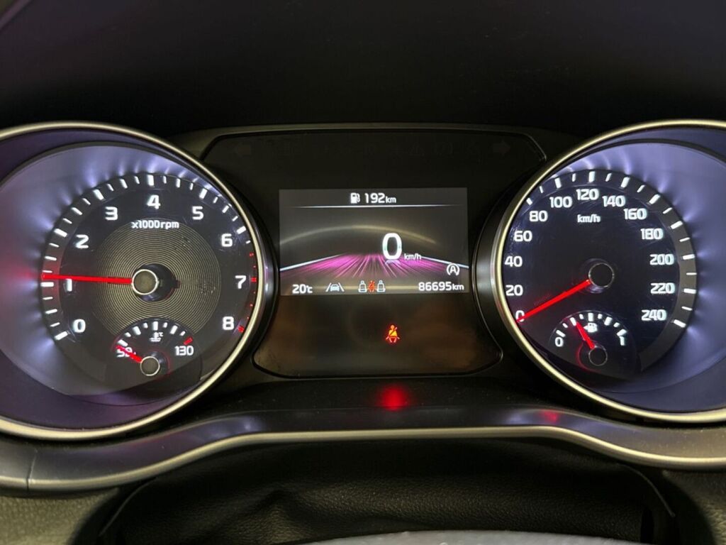 Kia Ceed 2021 Musta