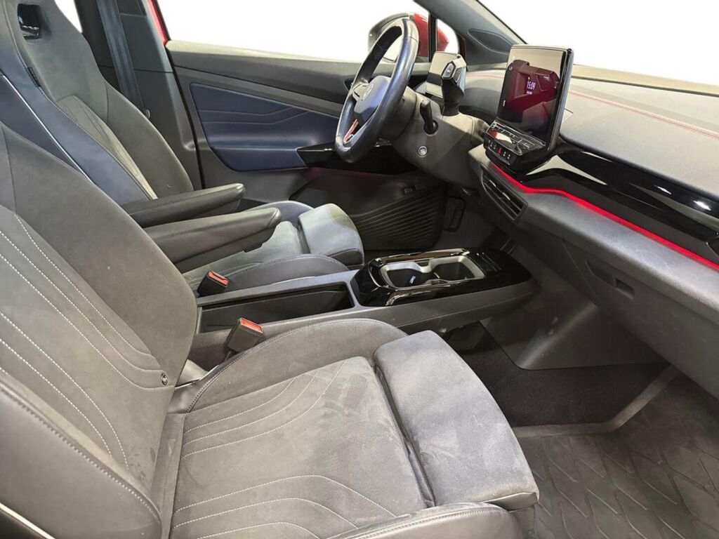 Volkswagen ID.4 2022 Punainen