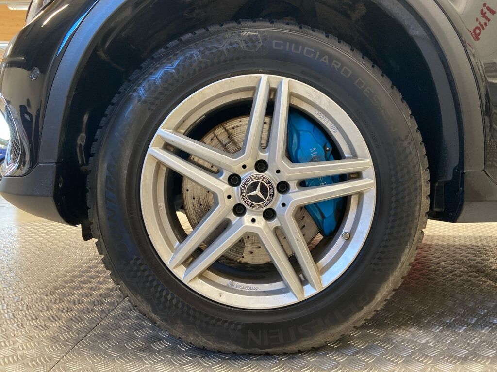 Mercedes-Benz GLC 2017 Musta