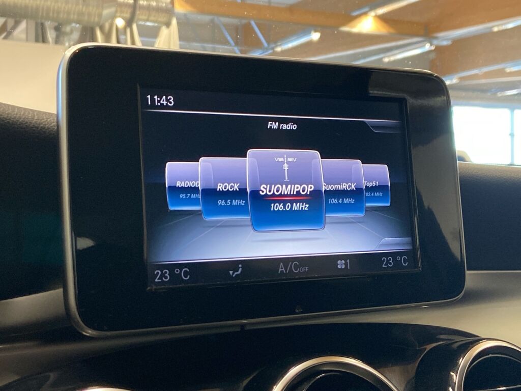 Mercedes-Benz GLC 2017 Musta